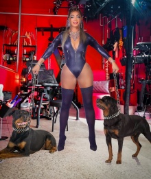 Ts-Tyra  im Partyhouse Linz